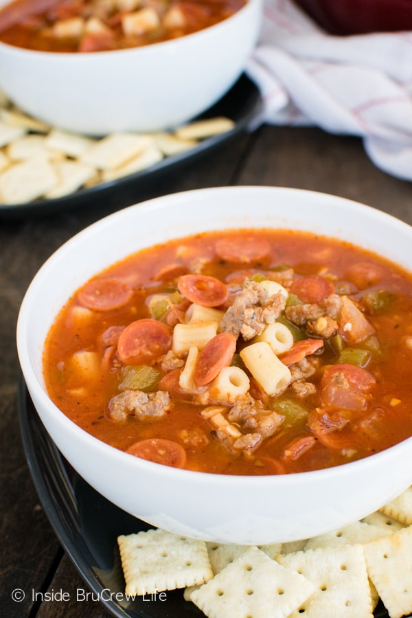 Pizza Minestrone Soup - a one pot soup recipe made with tomatoes, pasta, and pizza toppings. Comfort food on cold days!