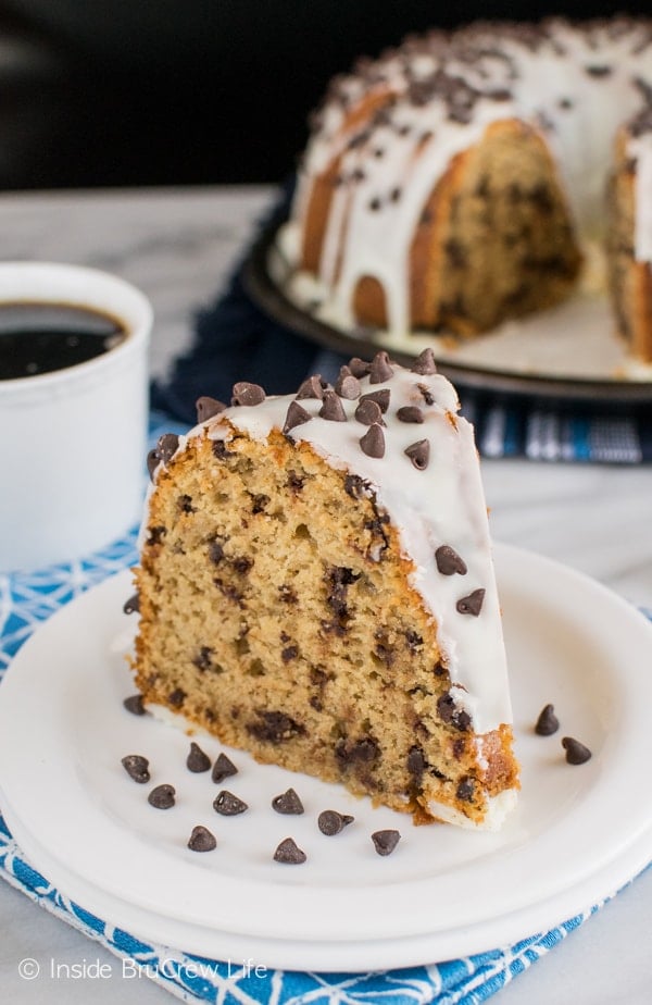 Java Chip Bundt Cake - chocolate and coffee makes this easy dessert recipe perfect for sharing with coffee loving friends.