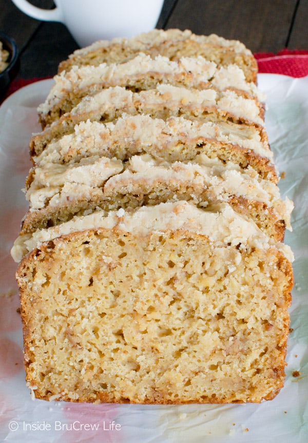 Toffee Apple Bread - brown sugar frosting on top of this sweet apple bread adds the perfect touch! Great breakfast recipe!