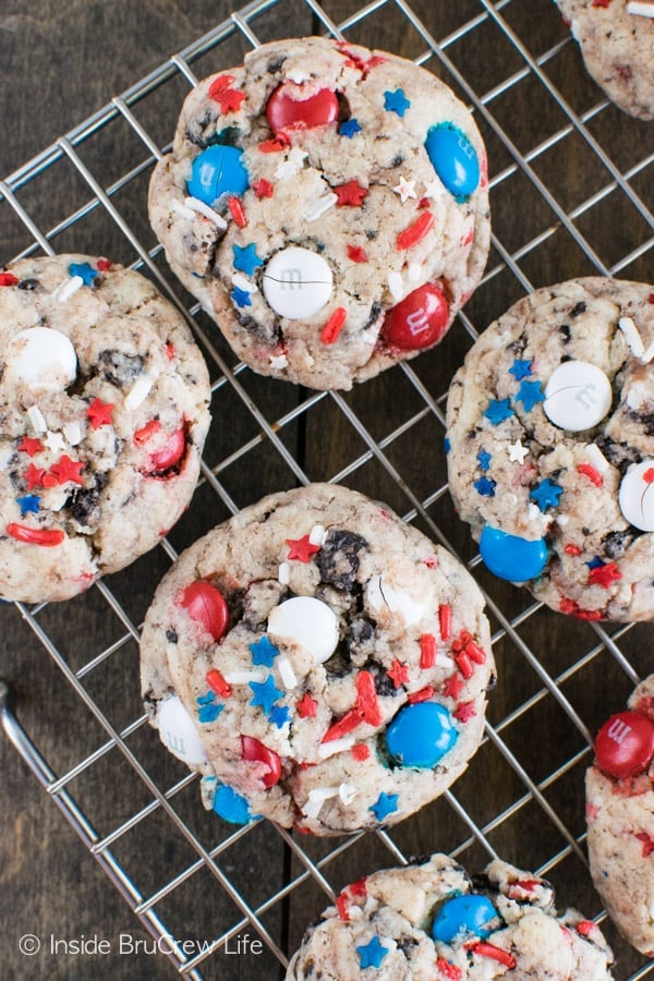 Above pictures of Fireworks Cookies and Cream Cookies on a wire rack