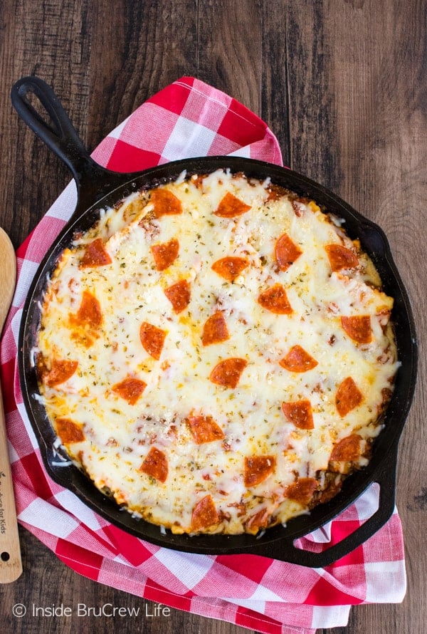 Meat Lover's Pizza Skillet Ravioli - three kinds of meat and lots of melted cheese make this a hit at the dinner table. Great recipe for busy nights!