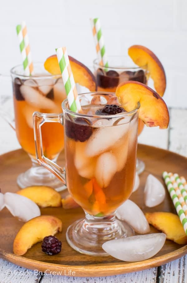 Sparkling Blackberry Peach Tea - peach tea and blackberry water is a refreshing drink on a hot day! Great drink recipe!