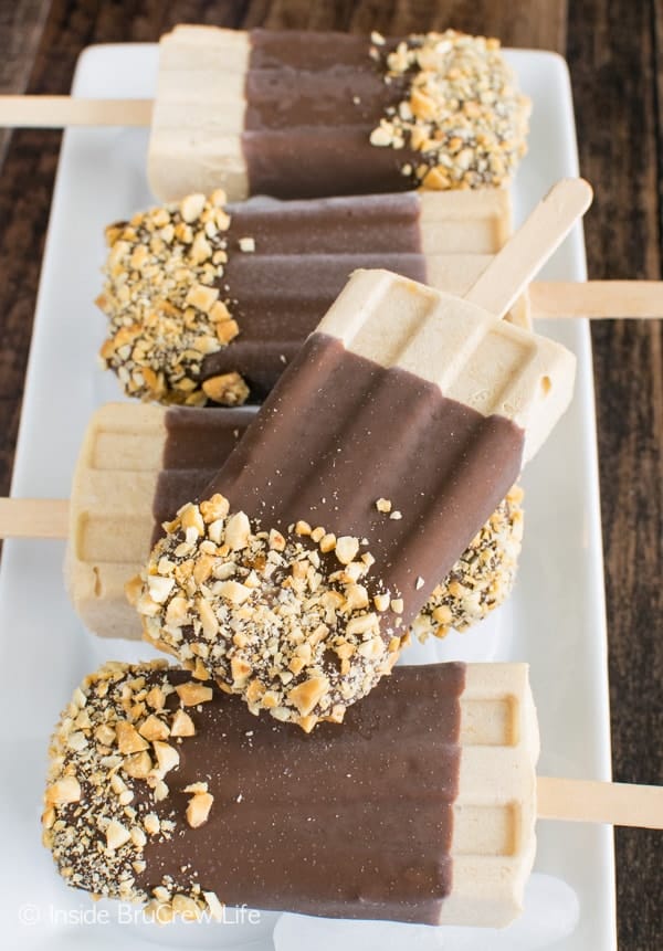 Peanut Butter Banana Popsicles - a fun and easy treat loaded with yogurt, peanut butter, and bananas. Great after school snack or dessert recipe!