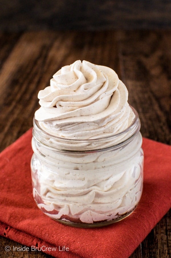 Chai Whipped Cream - this easy homemade spiced whipped cream is the perfect recipe for coffee, cheesecakes, or pies! 