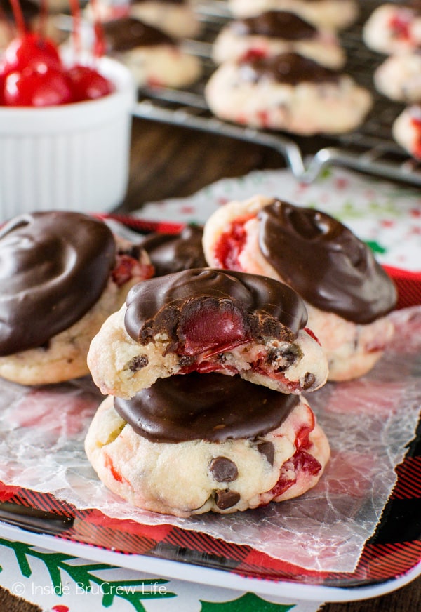 Chocolate Chip Cherry Cookies - easy cookies loaded with cherry and chocolate pieces. Great cookie recipe for holiday parties!