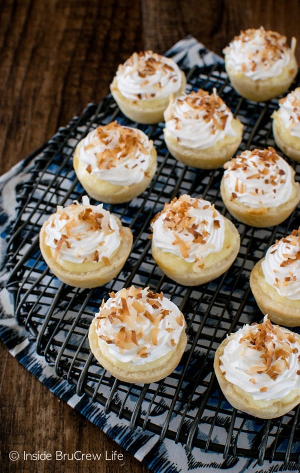 Coconut Cream Cheesecake Pie Bites - these little bites of pie are loaded with coconut flavor. Great mini dessert recipe for fall dinners or parties.