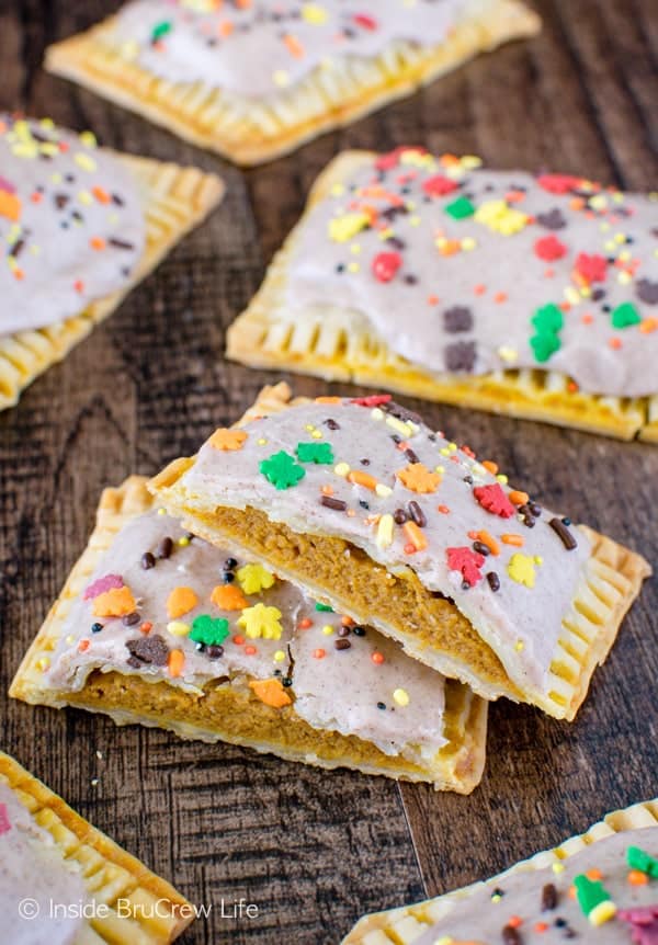 Pumpkin Spice Pop Tarts - use pie crust to make your own pop tarts. Pumpkin and spice add a fun flair to this easy breakfast recipe.
