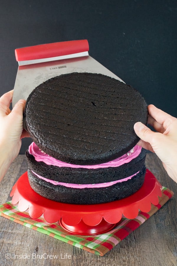 How to make a Chocolate Peppermint Layer Cake using Cake Boss tools.