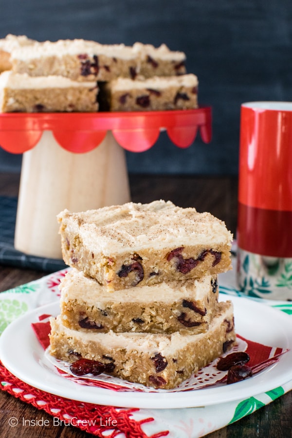 Frosted Cranberry Apple Butter Bars - cranberries, oats, and apple butter make a sweet bar cookie recipe that will blow you away. 