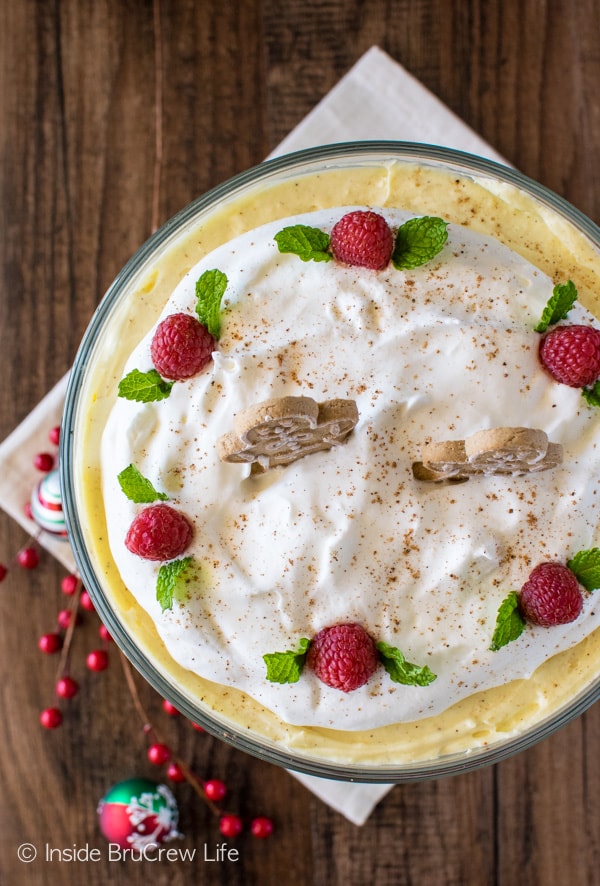 Cheesecake, cookies, & berries make this No Bake Eggnog Cheesecake Trifle an impressive dessert recipe for the holidays!
