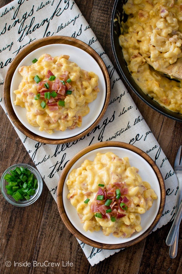 Cheddar Bacon Macaroni and Cheese - easy 30 minute dinner recipe
