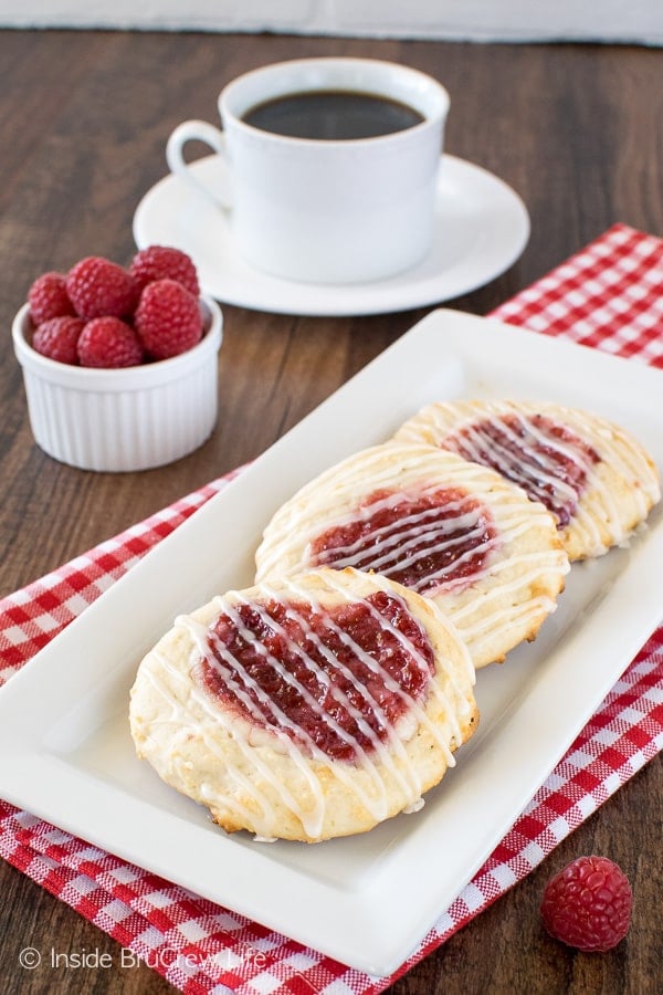 A sweet cheesecake & jelly center makes this easy Raspberry Cheesecake Danish the perfect breakfast recipe!