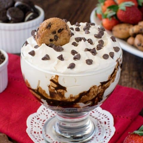 Mudslide Cheesecake Dip