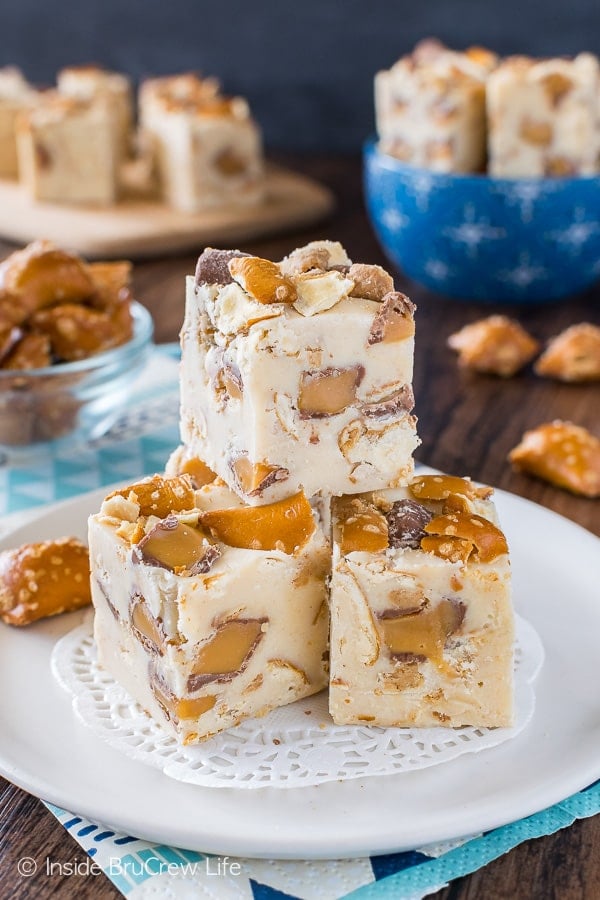 Caramel Peanut Butter Pretzel Fudge - swirls of pretzels and candy bars add a fun crunch to this easy fudge. Great no bake dessert recipe!