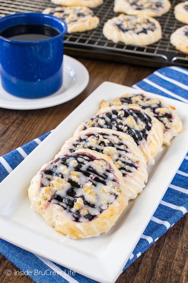 Homemade Blueberry Lemon Danish - a lemon crumble and glaze adds a fresh twist to these easy blueberry pastries. Easy recipe for breakfast or brunch!