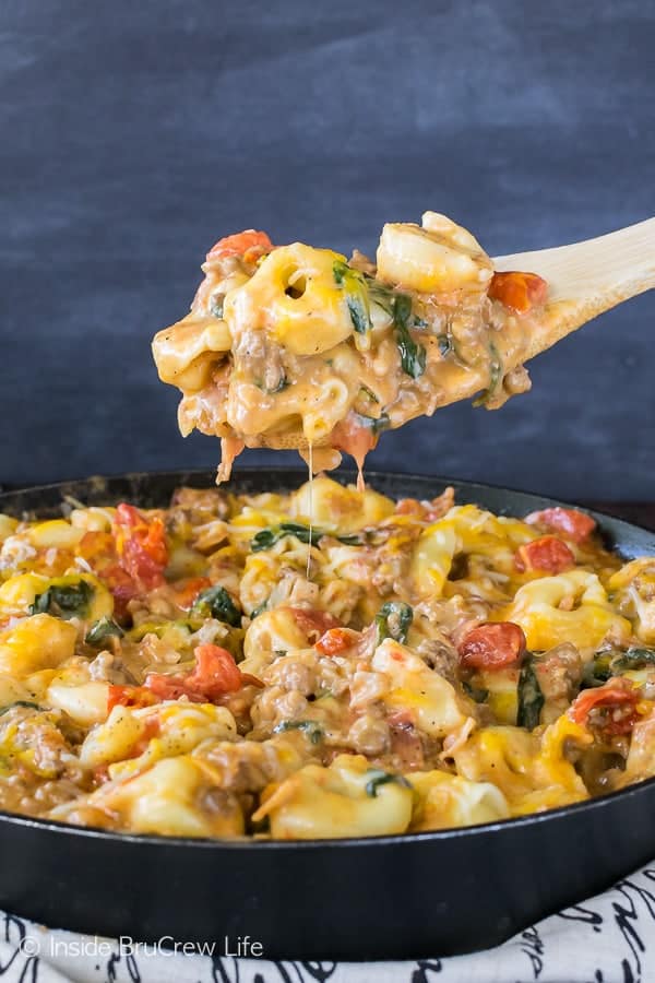 Bacon Cheeseburger Skillet Tortellini - this easy pasta dinner is loaded with meats, veggies, and cheese. Great recipe to have on the dinner table in under 30 minutes!