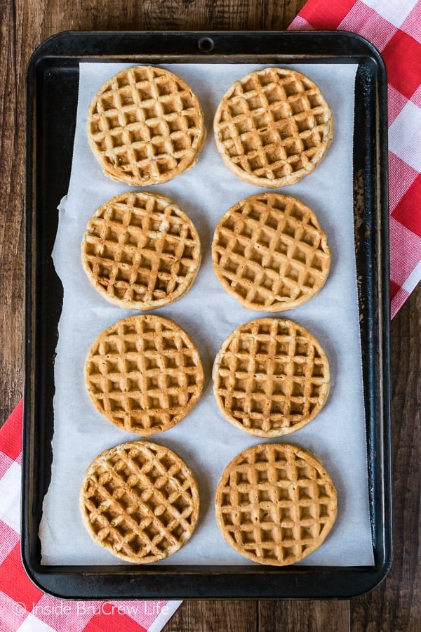 Spiced Apple Waffles - easy waffles loaded with lots of shredded apples and spice flavor. Easy recipe to make ahead of time!