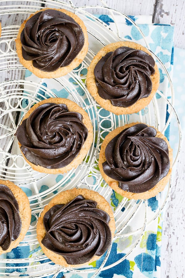 Dark Chocolate Buttercream Frosting - this creamy rich homemade frosting is full of dark chocolate flavor. Make this easy recipe for cakes, cookies, and cupcakes! #chocolate #darkchocolate #frosting #buttercream #homemade