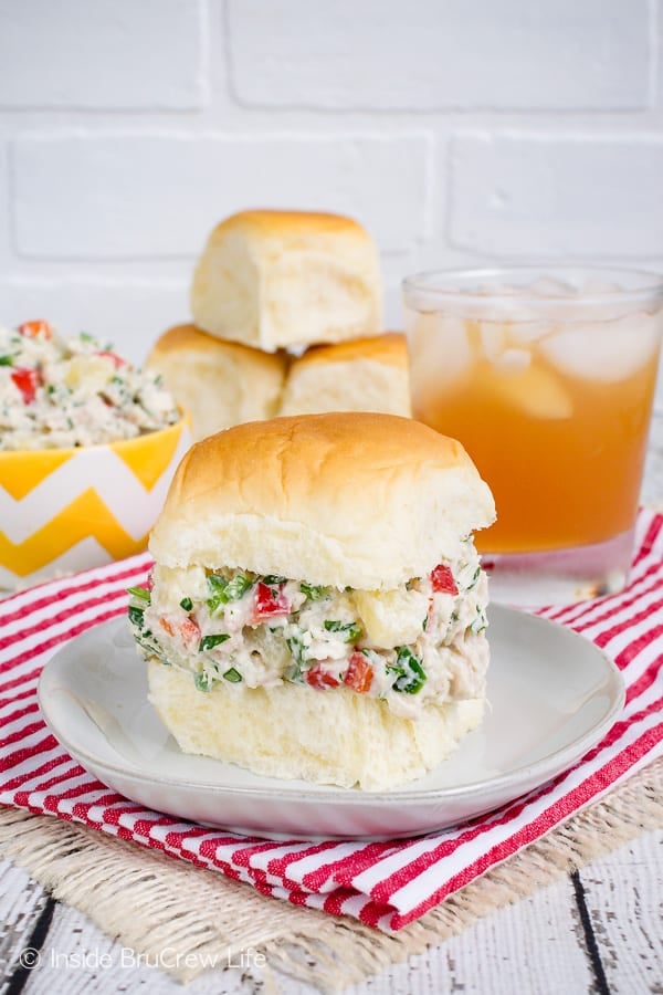 Hawaiian Chicken Salad - using yogurt makes this creamy chicken salad a healthy dinner option. Pineapple, nuts, and peppers add a fun twist to this easy recipe. #chicken #salad #healthy #dinner #picnicfood #easy #recipe #pineapple