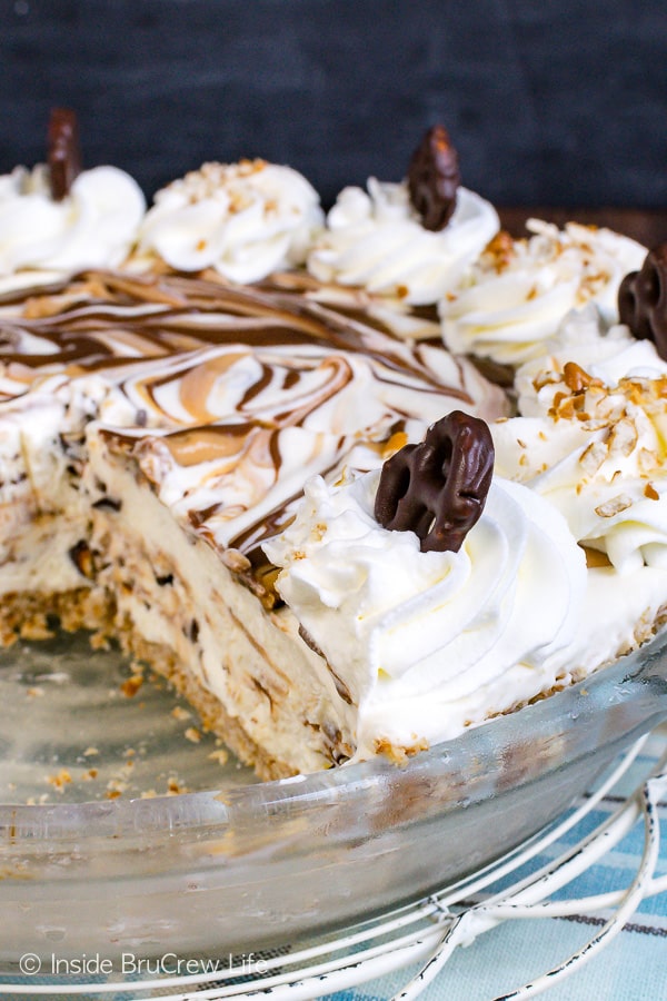 A close up picture of the inside of a pie plate with chubby hubby ice cream pie in it.