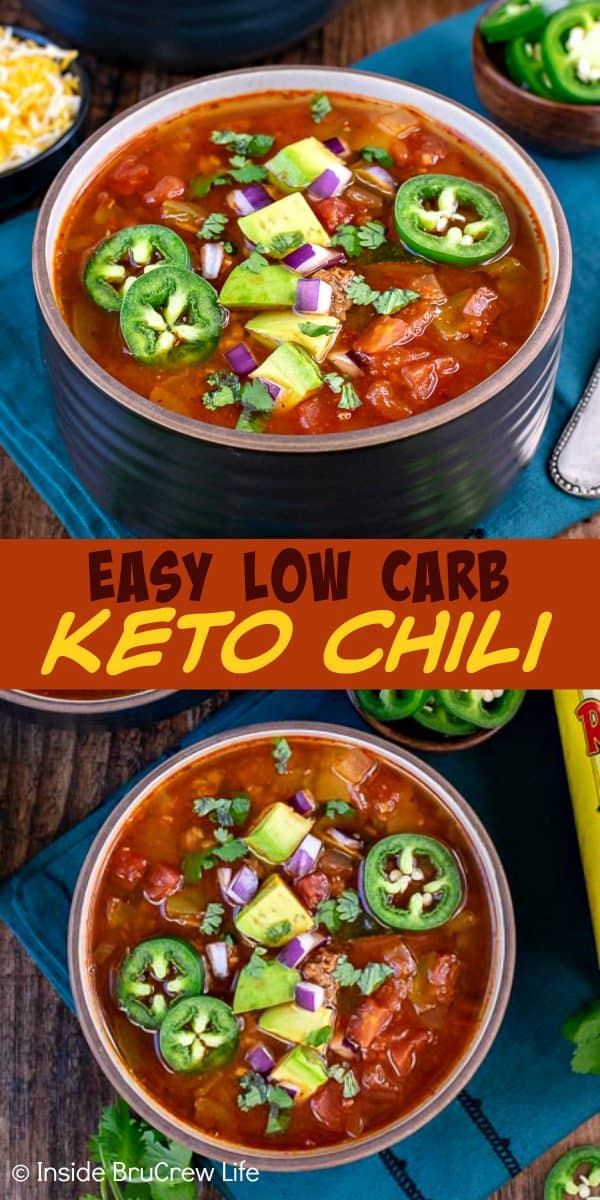 Easy Low Carb Keto Chili - enjoy a healthy bowl of this veggie loaded chili in under thirty minutes. Great recipe to try when you are eating low carb or keto! It's also delicious and perfect for anyone wanting a warm easy dinner on cold nights! #chili #nobeanchili #keto #lowcarb #redgold #healthyrecipes #easy #thirtyminutemeal