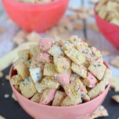 Frosted Animal Cookie Muddy Buddies