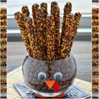 Pretzel Turkey Jar {with Chocolate Covered Pretzels} - Inside BruCrew Life