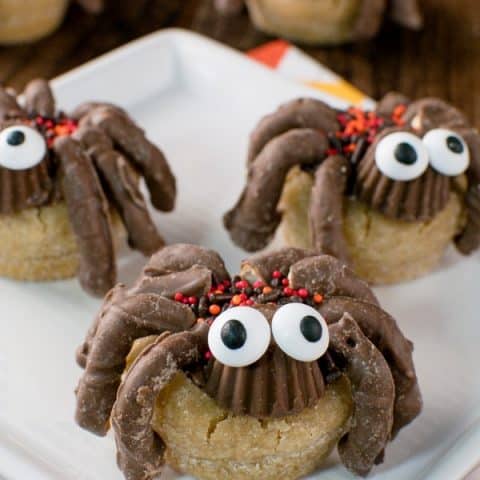 Peanut Butter Cup Spider Cookies
