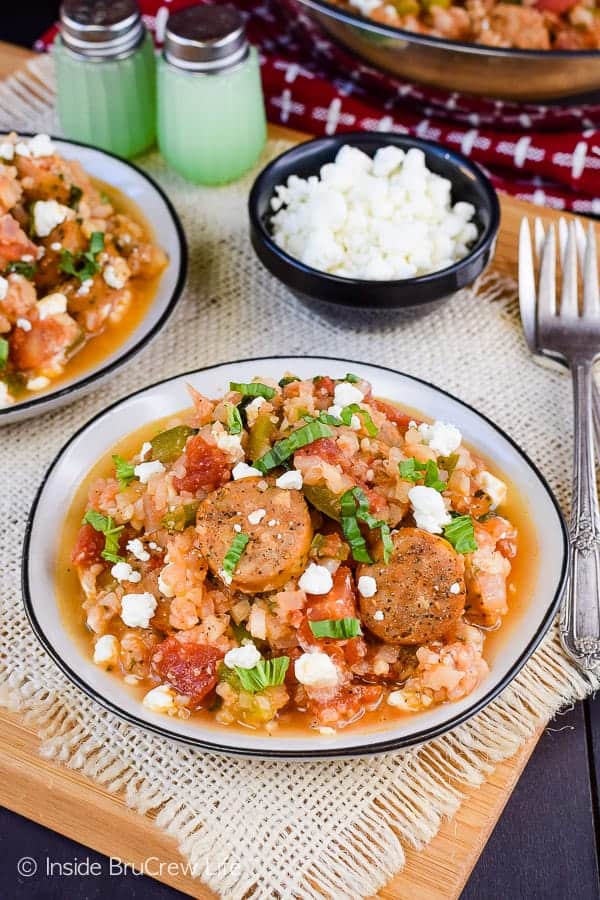 Tomato Basil Cauliflower Rice and Sausage - this healthy skillet dinner can be on the dinner table in under 30 minutes. Make this delicious recipe when you need a quick meal. #cauliflower #tomatobasil #leanandgreen #healthydinner #chickensausage