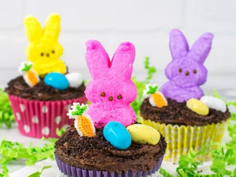 Easter dirt cupcakes