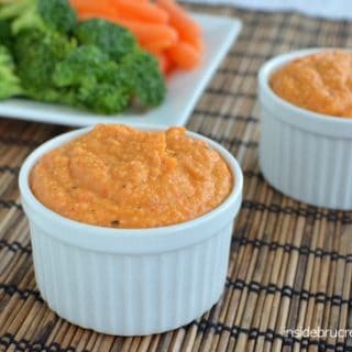 Roasted Red Pepper & Garlic Hummus