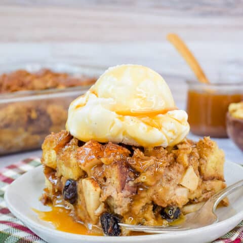 BREAD PUDDING. GOT AN OVEN? TOSS THIS
                        TERRIFIC DESSERT TOGETHER MEGA FAST