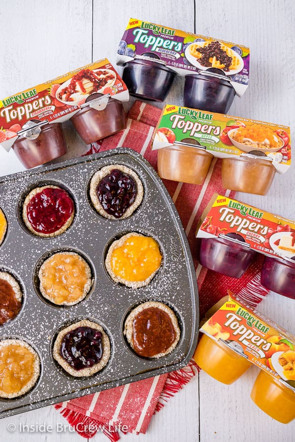 Mini Puff Pancakes with Lucky Leaf Toppers - add your favorite fruit Toppers to these easy mini puff pancakes for a fun breakfast treat. #pancakes #dutchbaby #luckyleaf #toppers #ad #breakfast #brunch #recipe