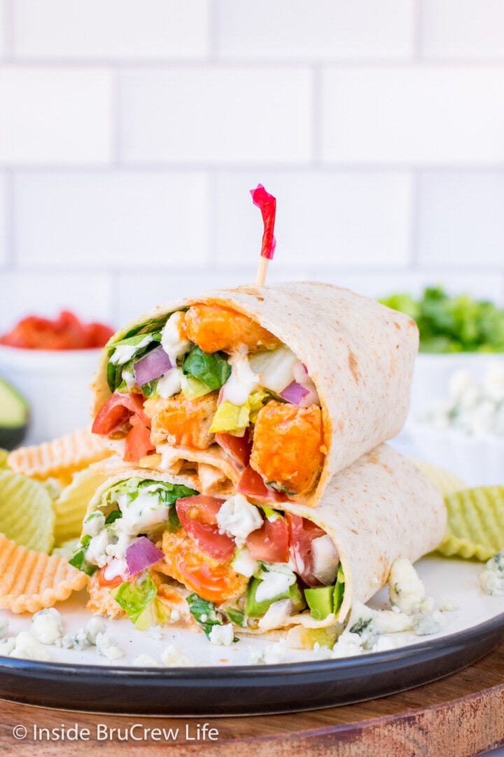 Healthy Buffalo Chicken Wraps - Inside BruCrew Life