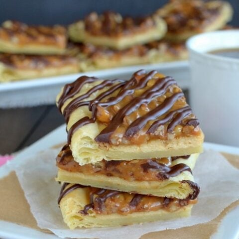 Caramel Pecan Cheesecake Tarts