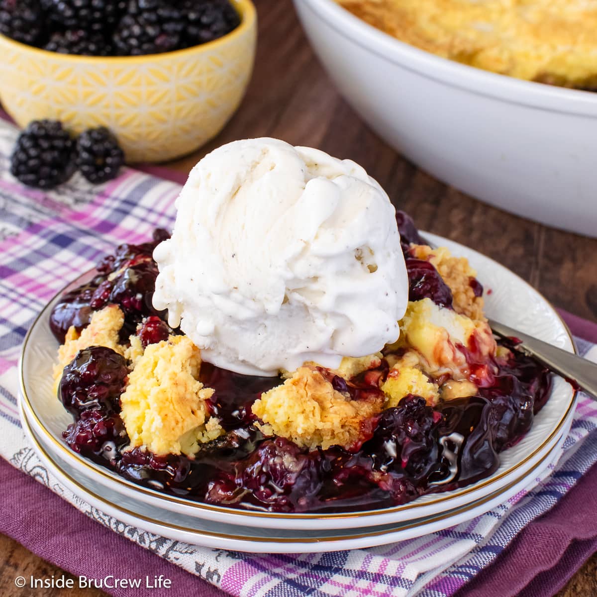 Easy 3 Ingredient Blackberry Dump Cake Recipe - Inside BruCrew Life