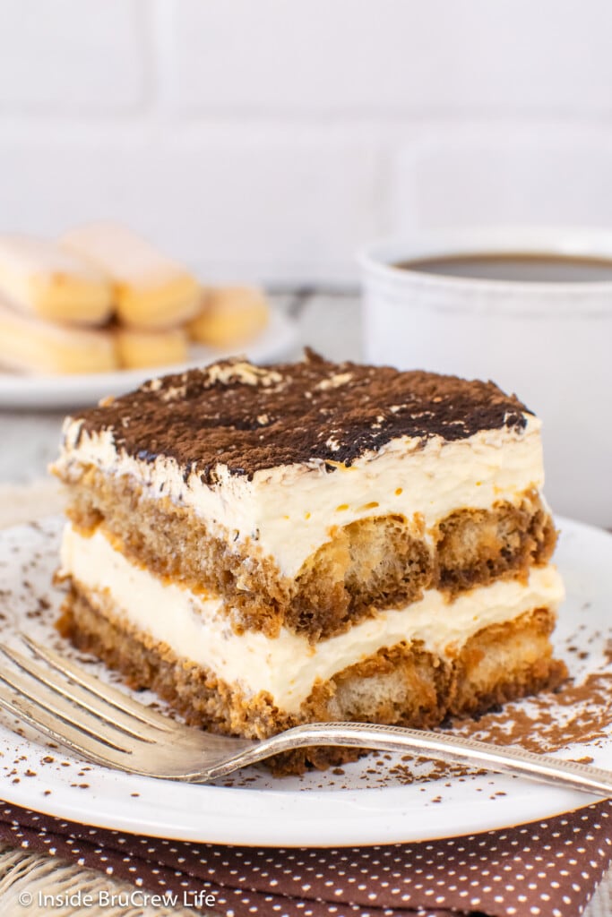 Easy Tiramisu Recipe (Without Eggs) - Inside BruCrew Life